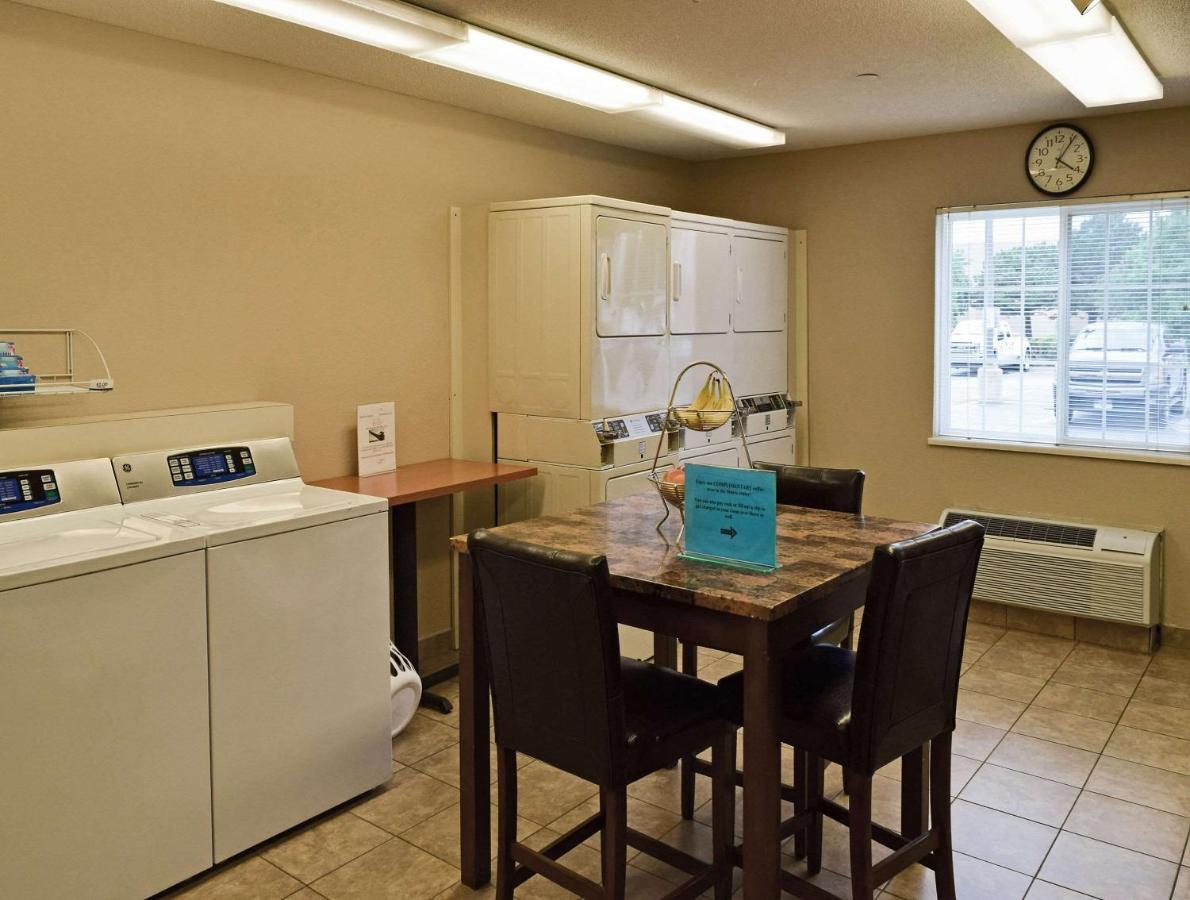 Mainstay Suites- Kansas City Overland Park Dış mekan fotoğraf