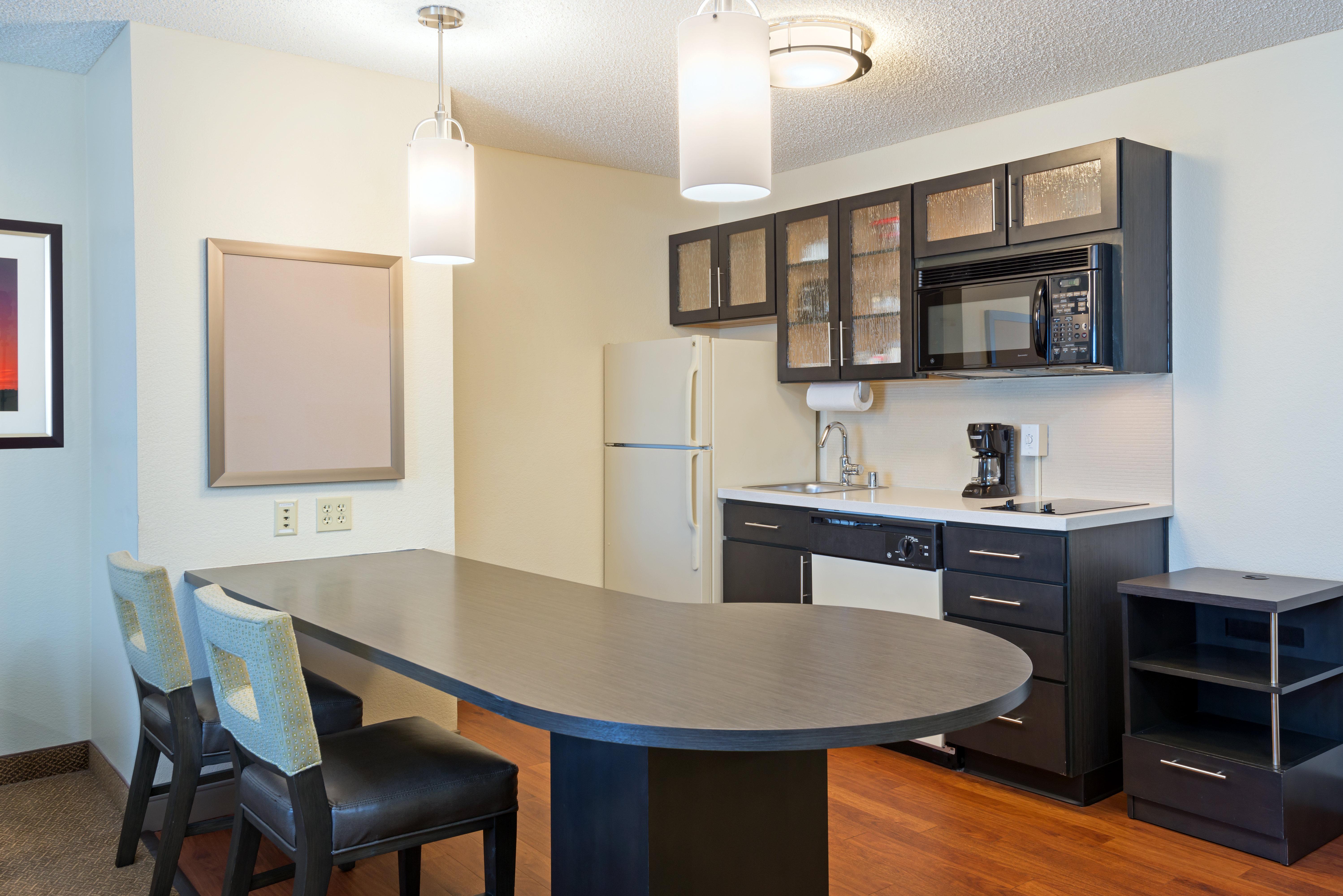 Mainstay Suites- Kansas City Overland Park Dış mekan fotoğraf